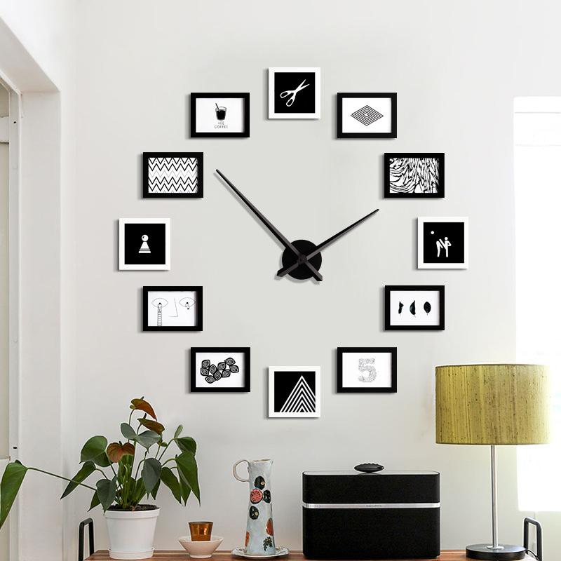 gambar jam dinding kartun hitam putih
