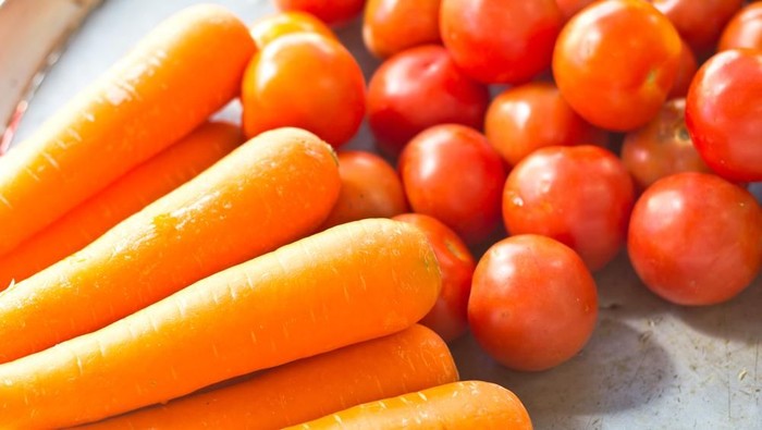 gambar wortel dan tomat