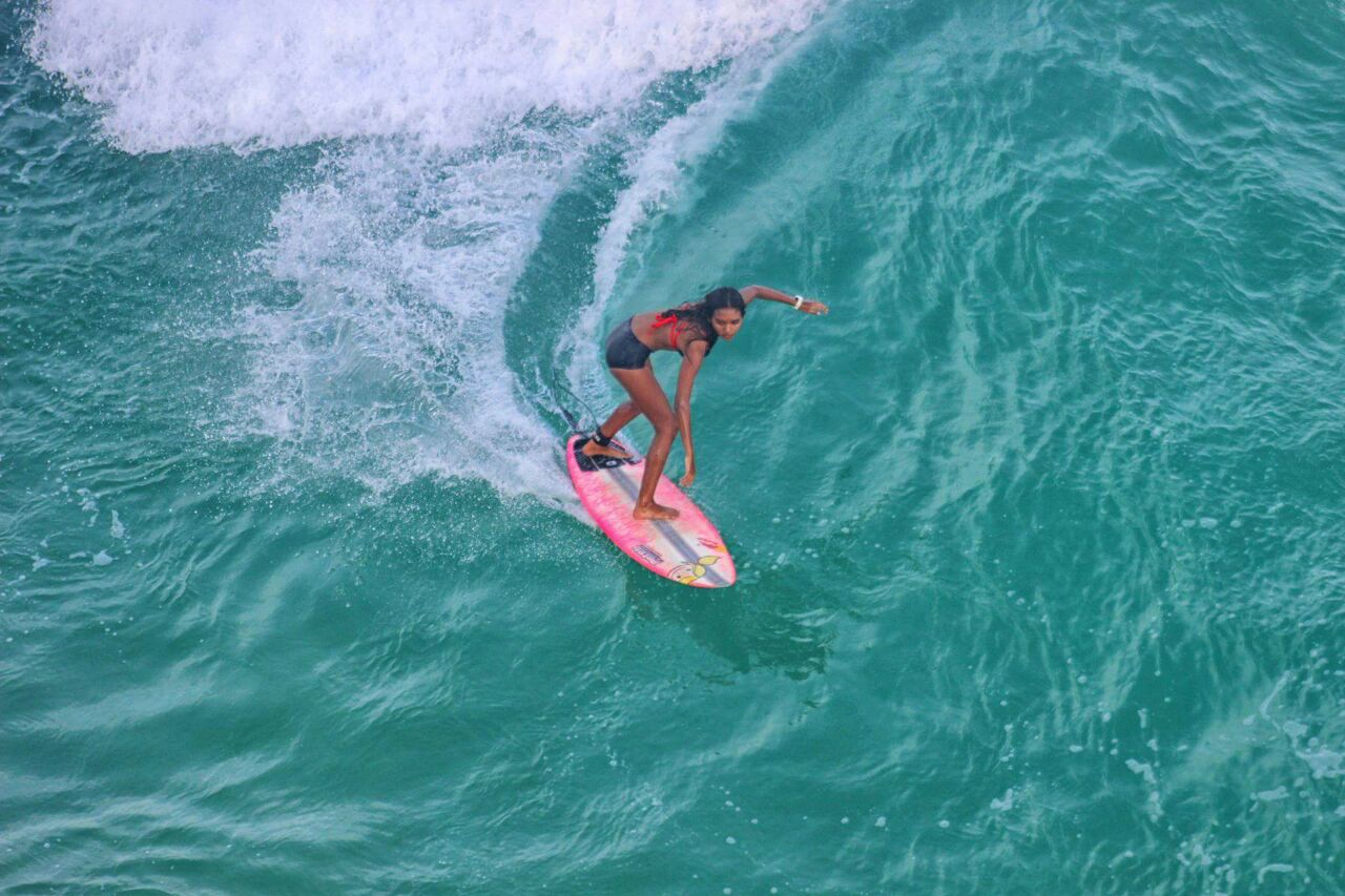 gambar olahraga surfing wallpaper
