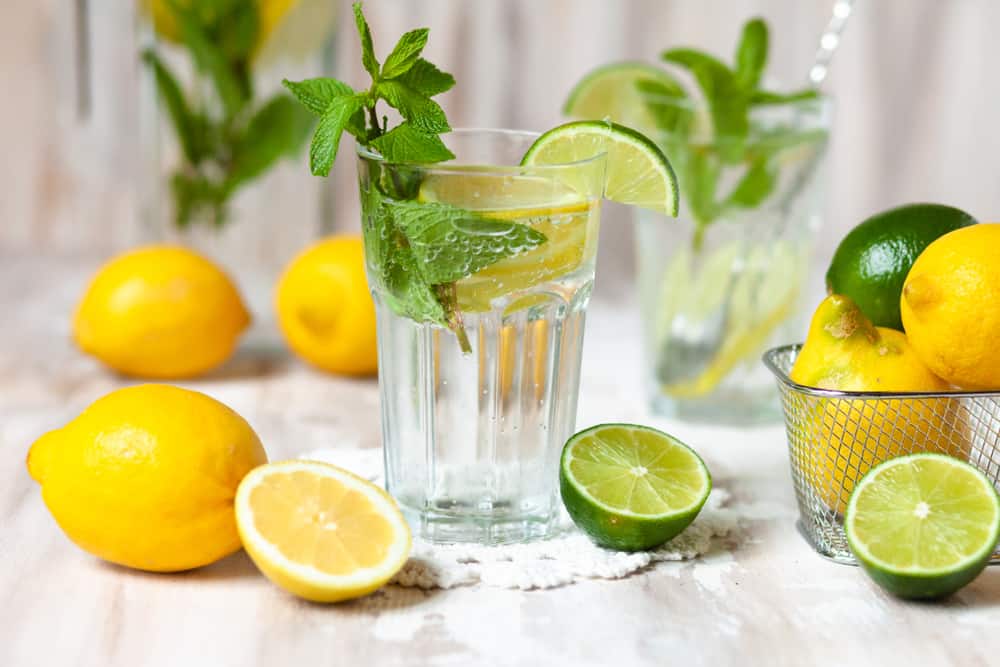 gambar manfaat air jeruk lemon