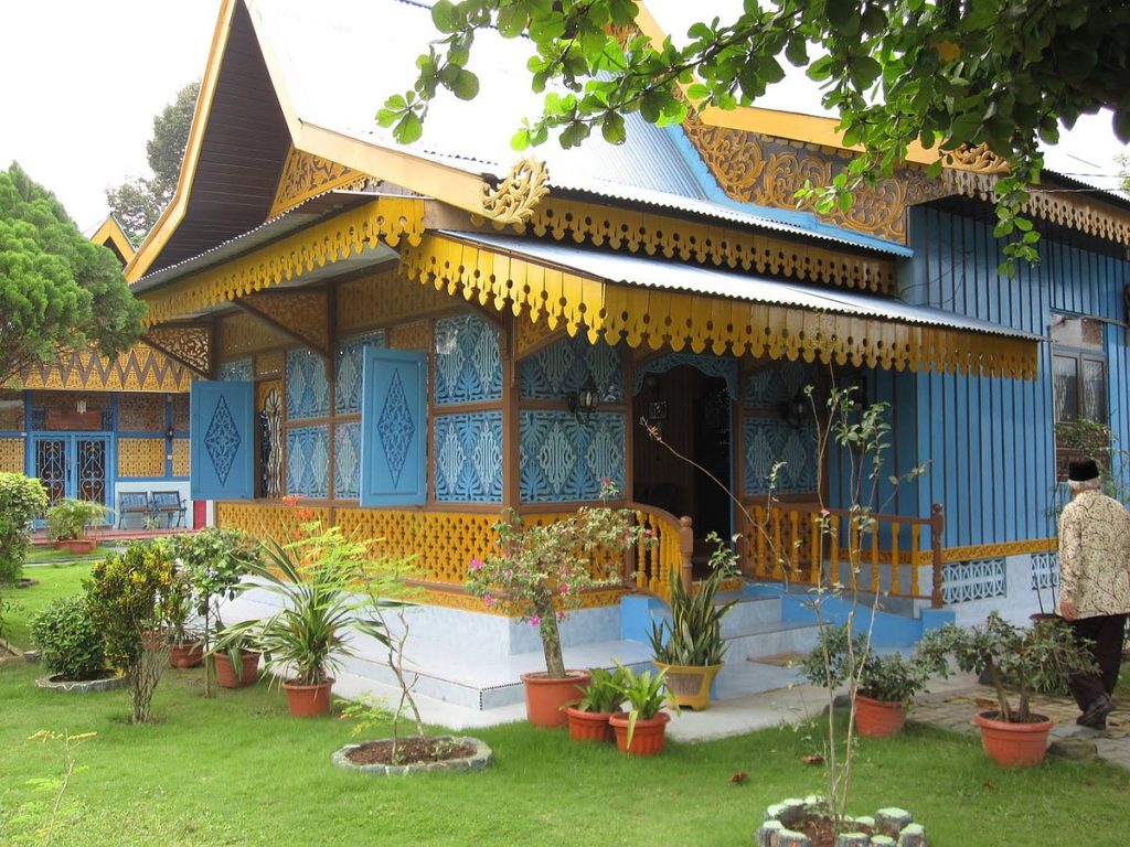 Rumah Adat Riau Rumah Melayu Lipat kajang