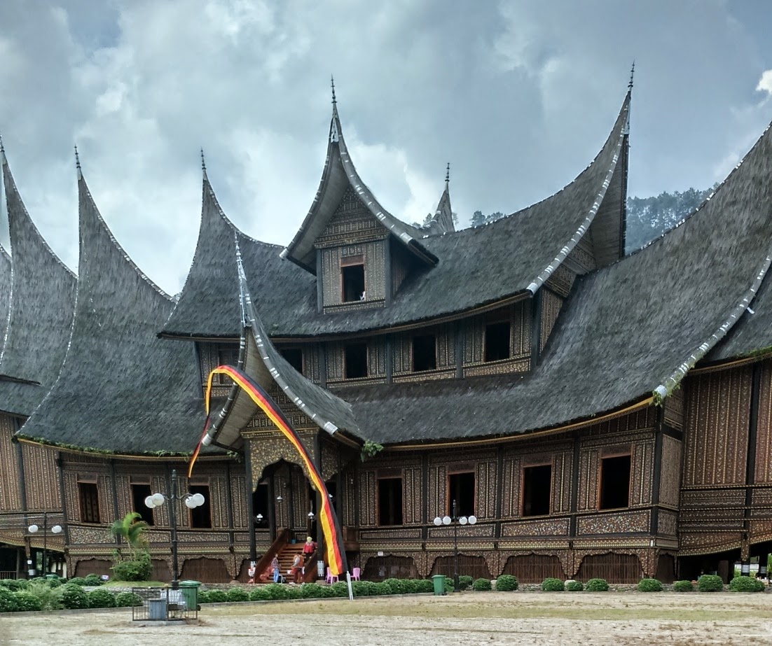 rumah adat sumatera barat Rumah Gadang Batingkek
