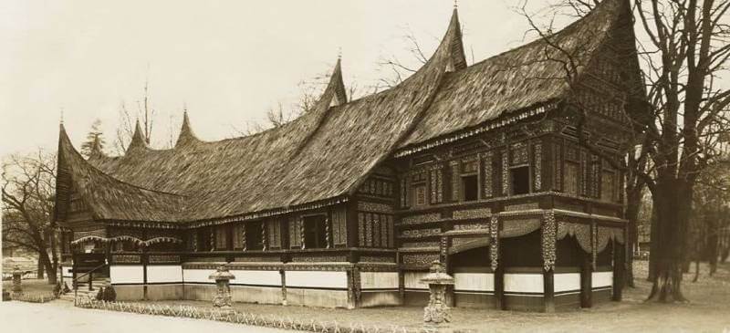 rumah adat sumatera barat Rumah Gadang Surambi Papek