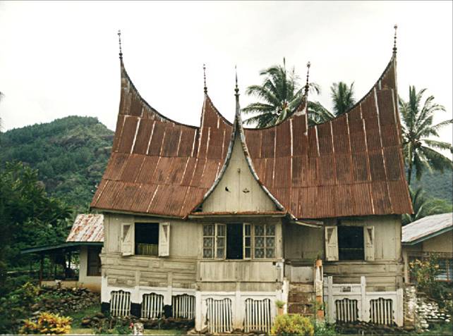 rumah gadang minangkabau jenis rumah adat sumatera barat