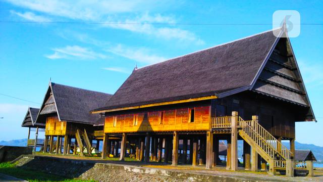 Contoh Rumah Adat Sulawesi Barat