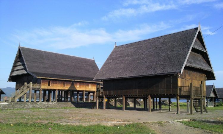 Rumah Adat Sulawesi Barat Rumah Adat Boyang