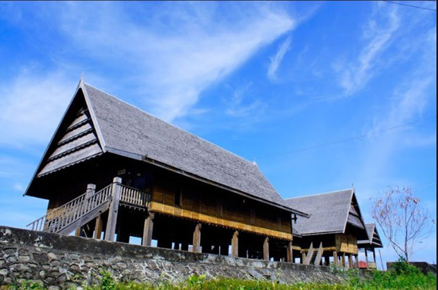 Rumah Adat Sulawesi Barat