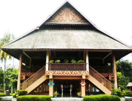 gambar rumah adat bengkulu