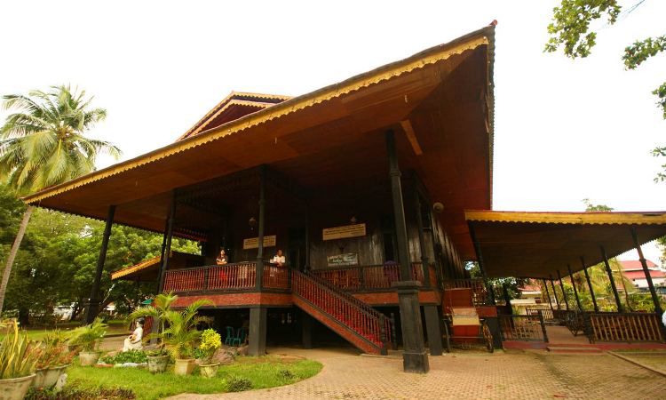 Rumah Adat Khas Gorontalo